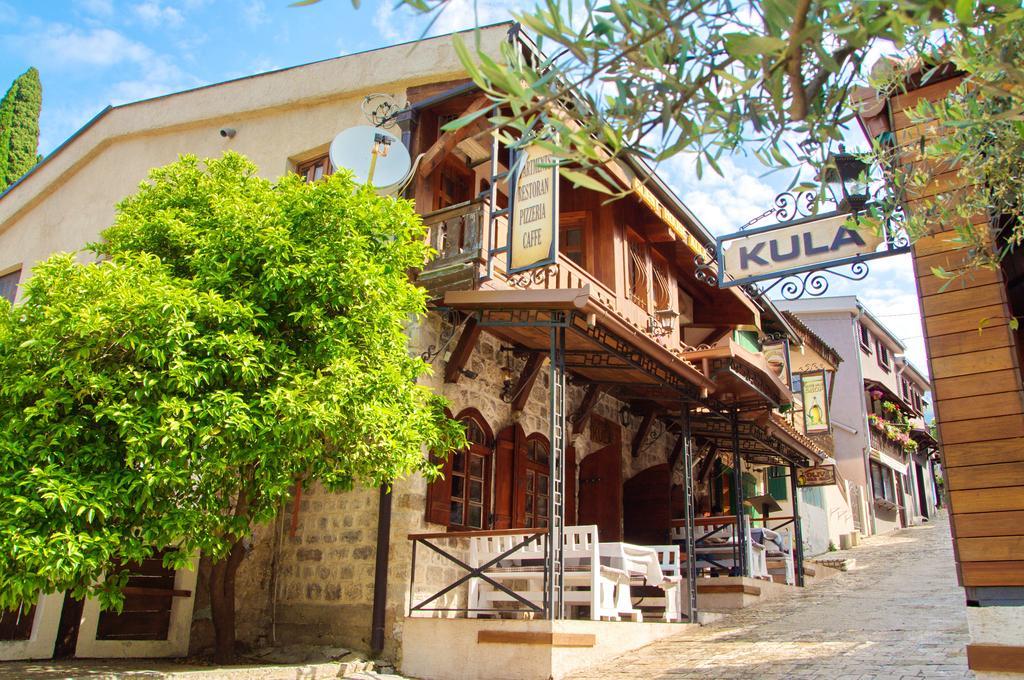 Kula Boutique Hotel Bar Exterior foto
